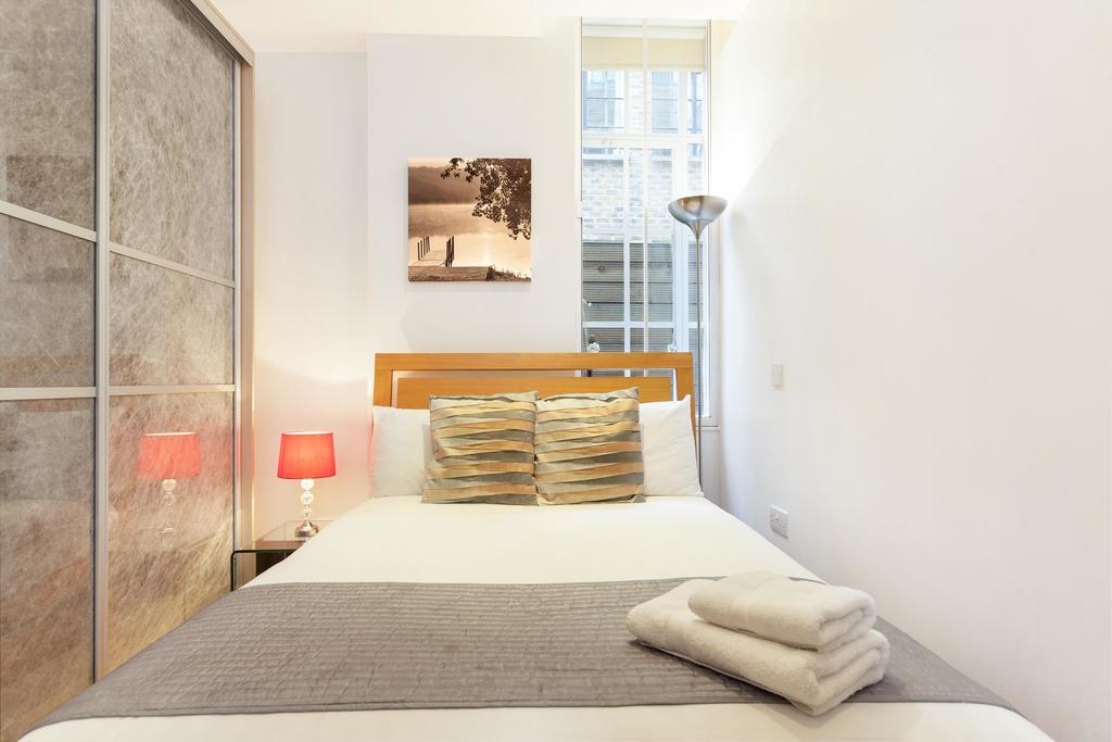 Club Living - Barbican Apartments Londres Exterior foto